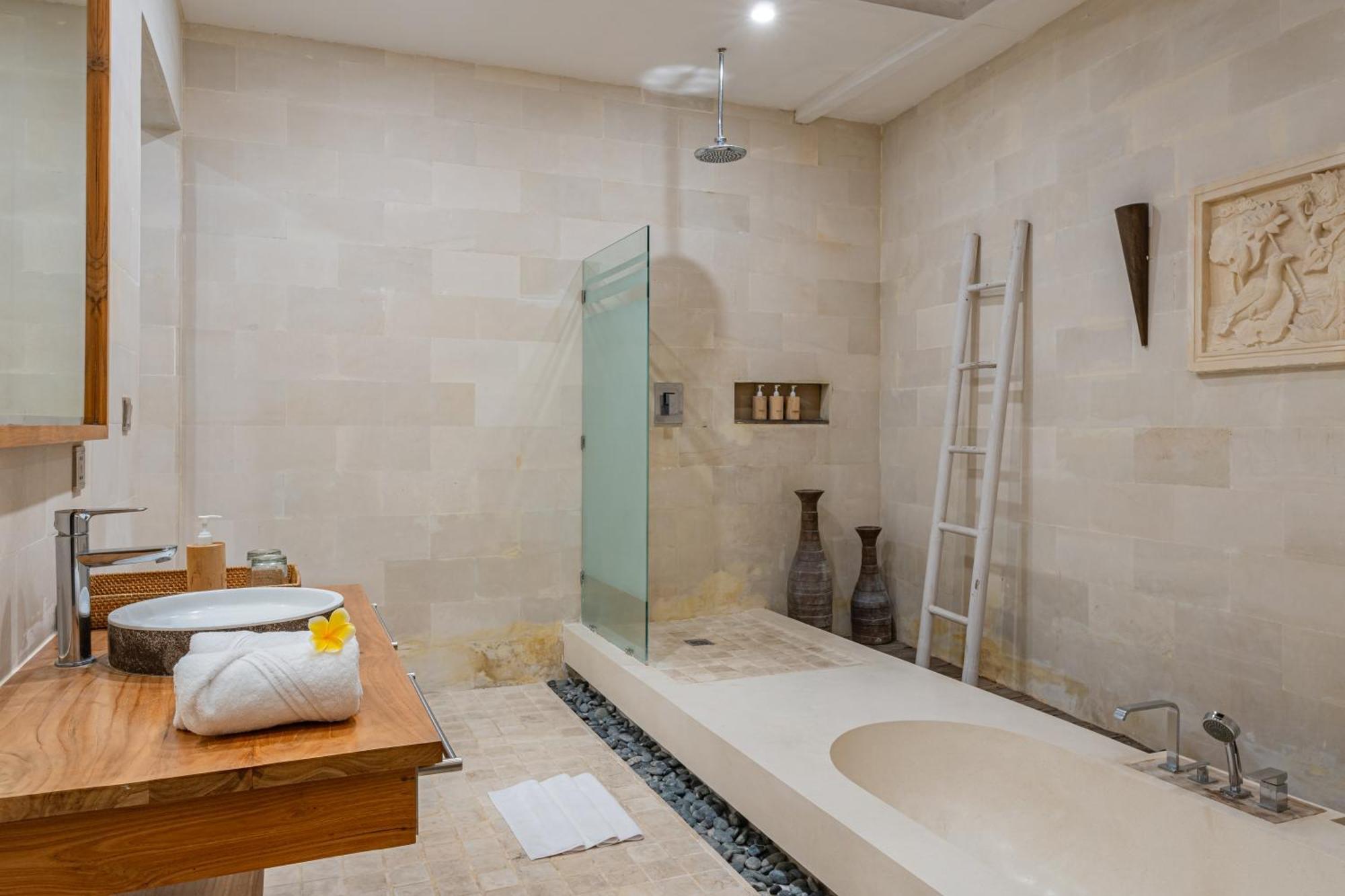 Luxury - Villa K - Central Seminyak Esterno foto
