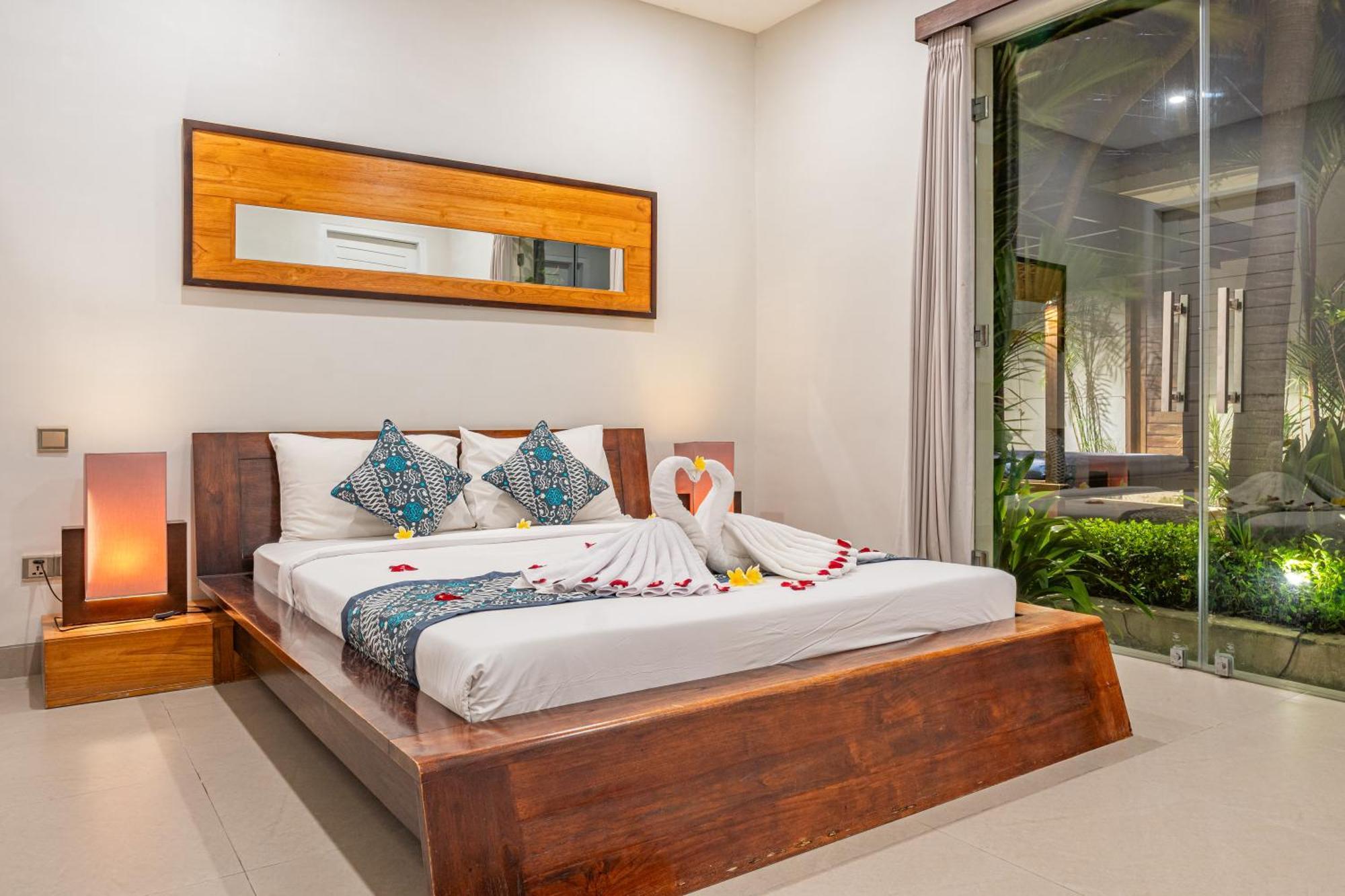 Luxury - Villa K - Central Seminyak Esterno foto