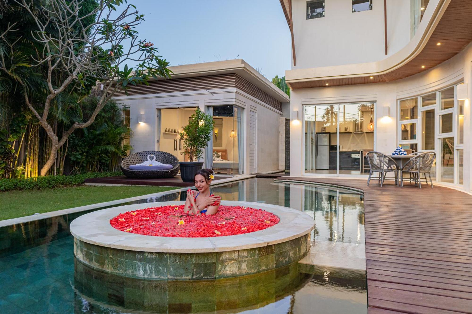 Luxury - Villa K - Central Seminyak Esterno foto