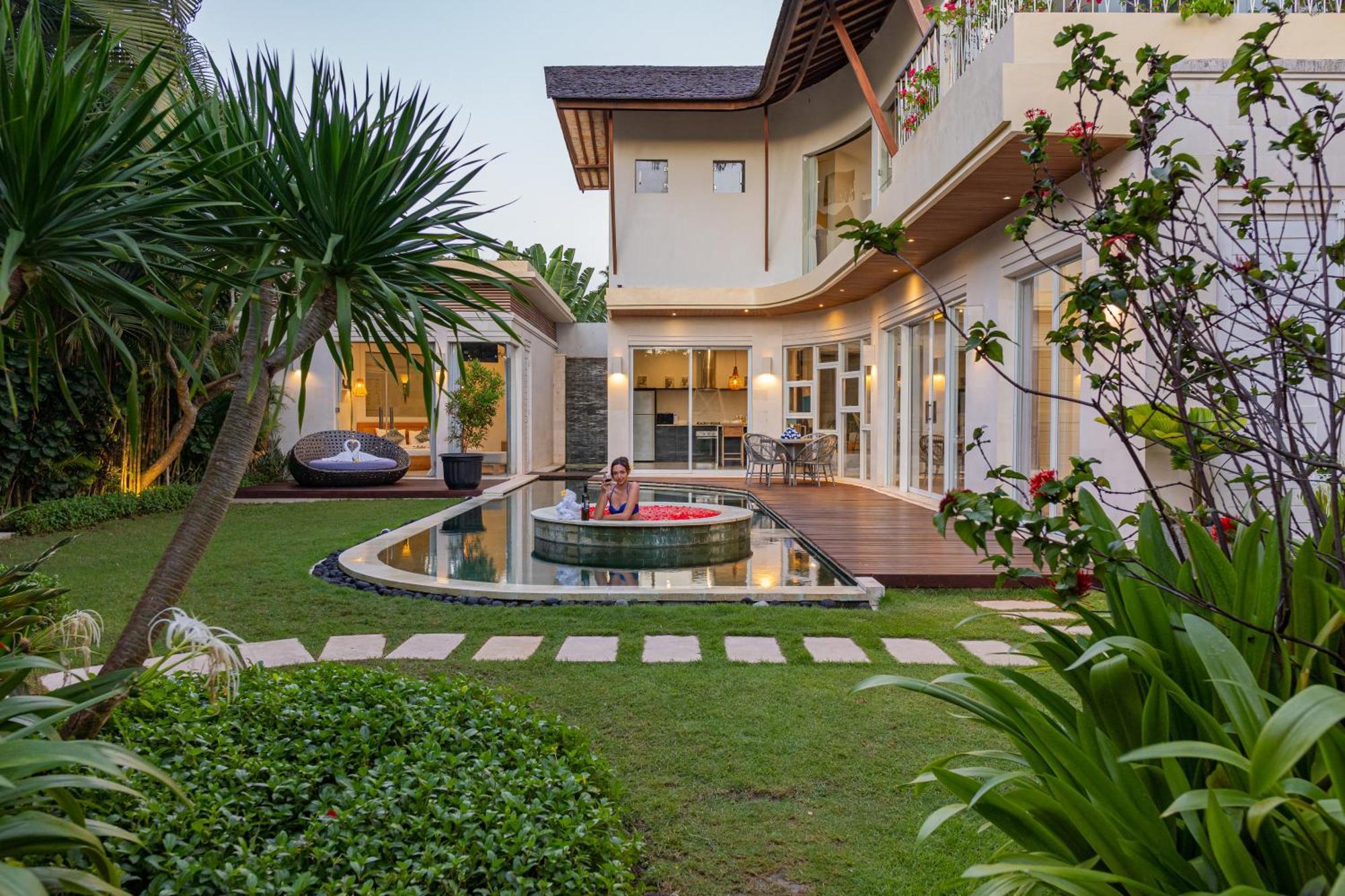 Luxury - Villa K - Central Seminyak Esterno foto